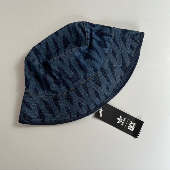 000 - ADIDAS IVY PARK REVERSIBLE MONOGRAM DENIM BUCKET CAP NWT NEW HAT - Picture 1 of 8